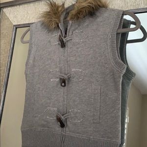Mudd Juniors size M hooded vest